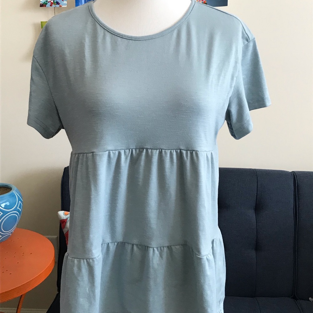 Blue ruffle tee tee size S